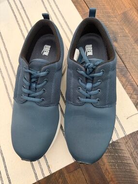 DREW Men's Slate Blue Casual Lace-Up Sneakers